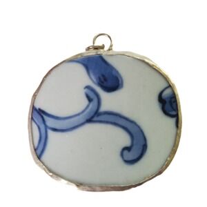 Vintage Ming Blue & White Porcelain Shard Pendant Silver Tone Bezel Oval Pottery
